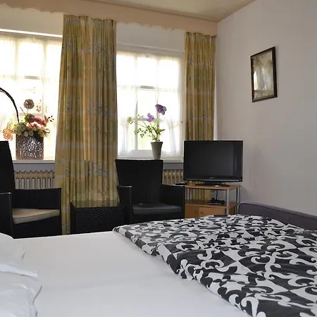 לינה וארוחת בוקר Neske Reuver