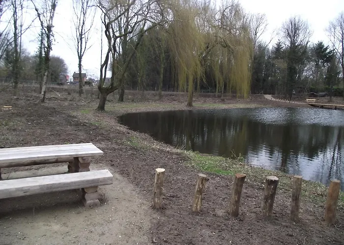 ベッド・アンド・ブレックファスト Neske 3*